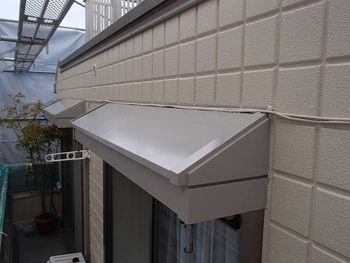 シャッターボックスも塗装しました。外壁と程よくマッチしています。