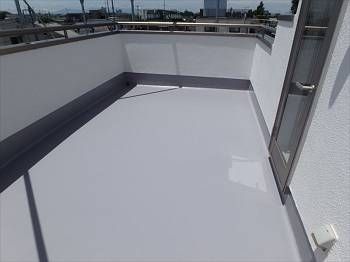 【施工後】バルコニー