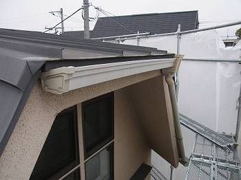 施工前　雨樋