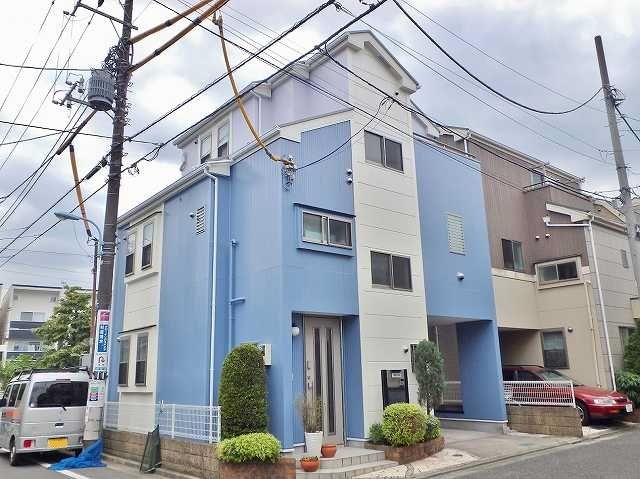 完成後の外観です。素敵な色合いを選んで頂いてとっても綺麗になりました！