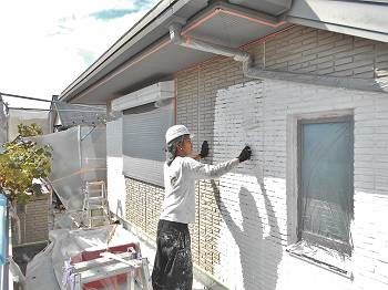 下塗りの様子です。