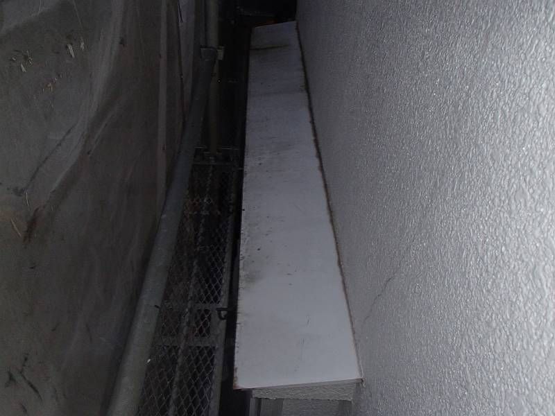 【ビフォー】トタンヒサシ