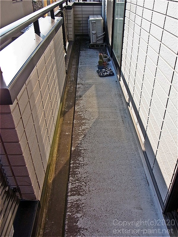 経年劣化のみのFRP防水の床