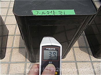 20120年7月10日12時-遮熱塗料実験金属屋根の遮熱塗料