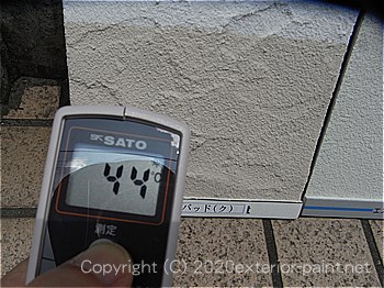 20120年7月10日12時-遮熱塗料実験ガイナを中心とした様々な塗り板の温度の比較