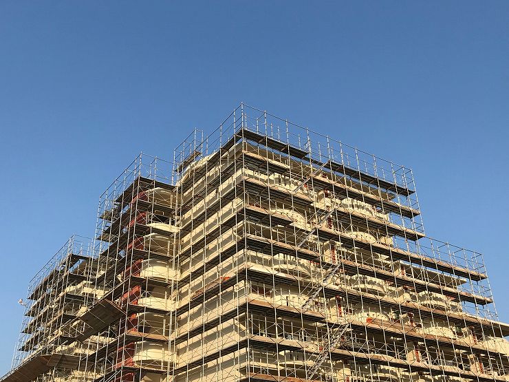 ビル・マンションの枠組み足場 