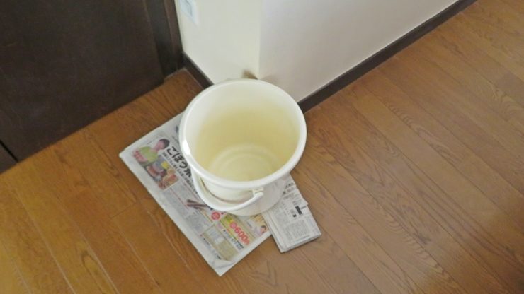 雨漏りバケツ