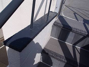 20130405鉄部塗装T様邸笠木塗装P4051258-s_s