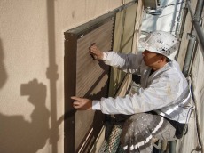 UD邸20111128-戸袋ケレン-s