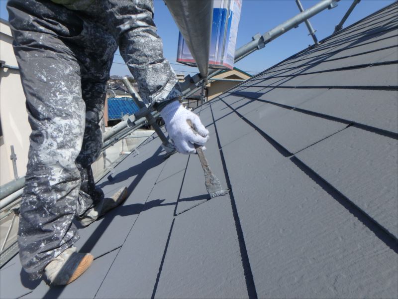 20170311外壁塗装A様邸屋根2中塗りP3110567_s