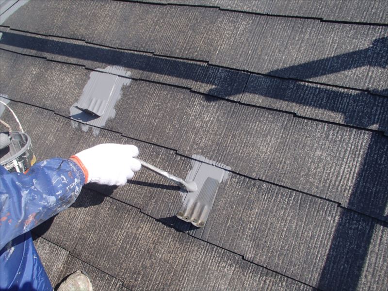 20170328外壁塗装興梠様邸屋根2中塗りP3281825_s