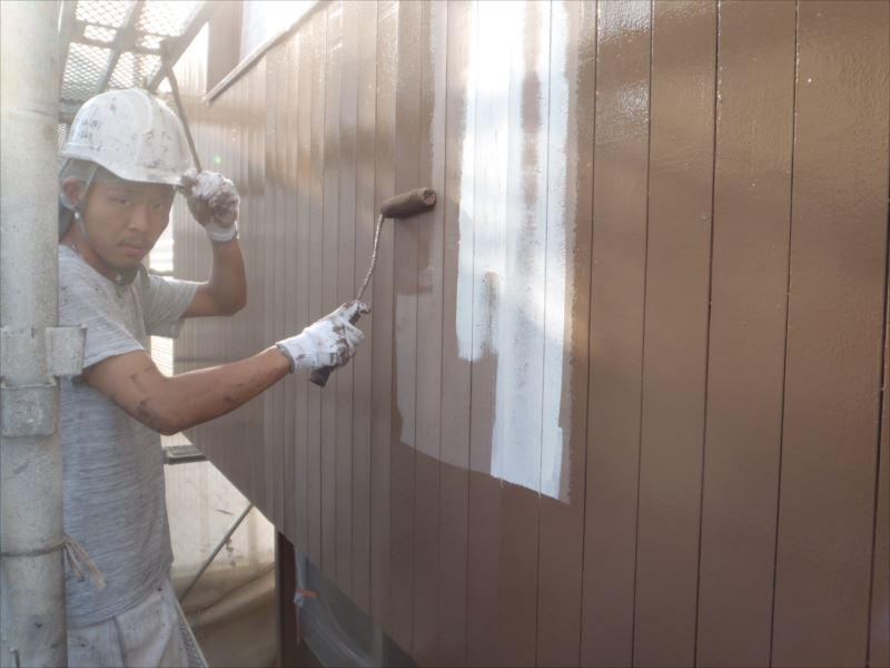 20170429外壁塗装N様邸外壁2上塗りP4294420_s