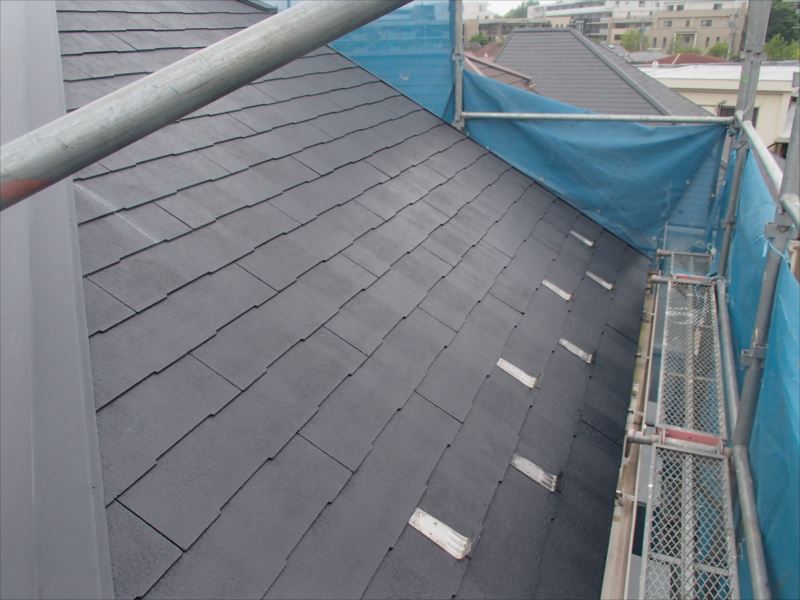 20170515外壁塗装W様邸屋根1下塗りP5150009_s