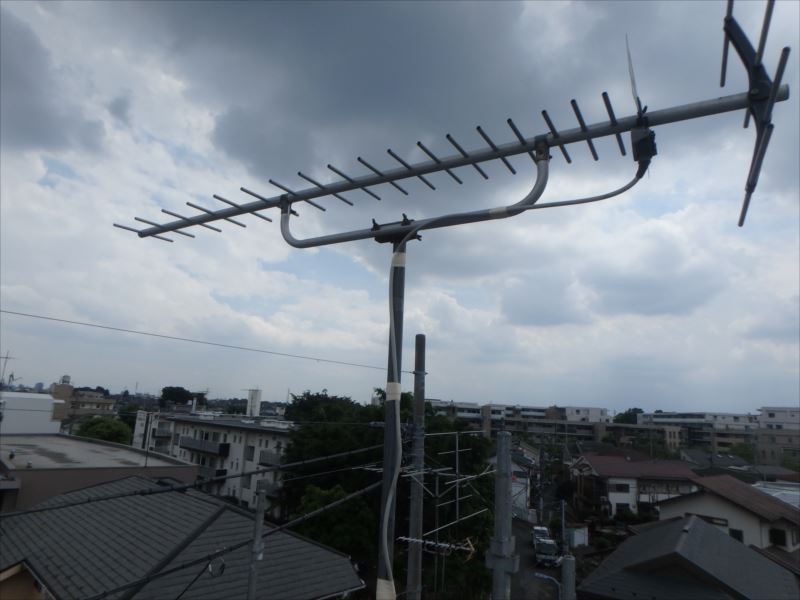 20170518外壁塗装W様邸アナログアンテナ撤去P5180072_s