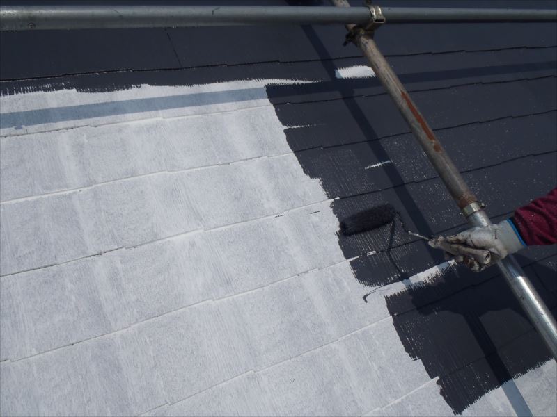 20170519外壁塗装A様邸屋根2中塗りP5190287_s