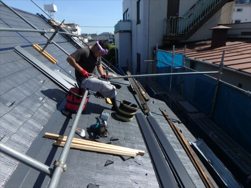 20170523外壁塗装A様邸屋根棟交換P5230288_s