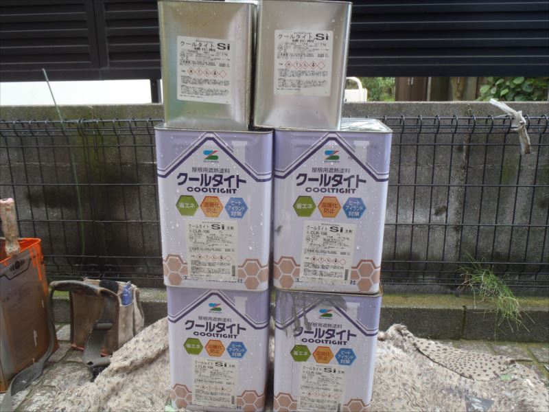 20170802外壁塗装N様邸屋根3中塗りP8020146_s