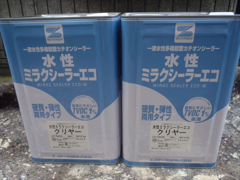 20170803外壁塗装N様邸外壁1下塗りP8030158_s