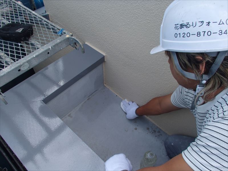 20170805外壁塗装N様邸FRPトップコートP8050002_s