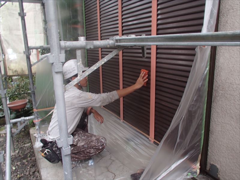 20170907外壁塗装T様邸雨戸塗装P9070006_s