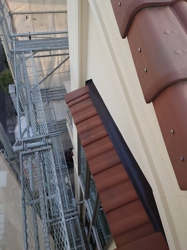 外壁塗装 練馬区K様邸 小屋根鉄部塗装完了 2022030718129