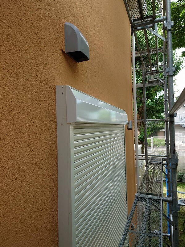 外壁塗装 世田谷区T様邸 シャッターボックス塗装完了 2022060320539