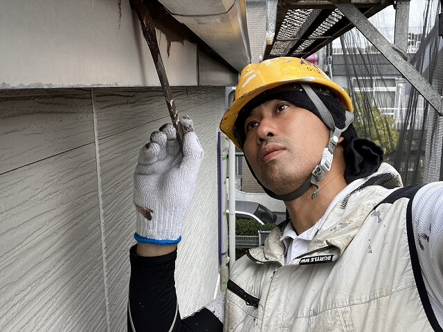 外壁塗装 世田谷区I様邸 破風板塗装中 20230911S__30547991_0