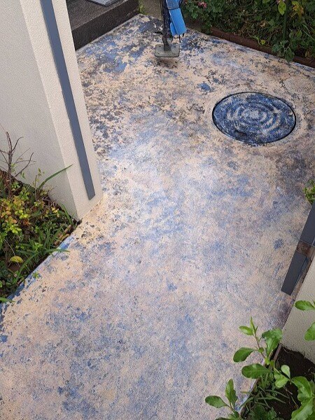 外壁塗装 三鷹市K様邸 コンクリート床下塗り完了2025111130726_0