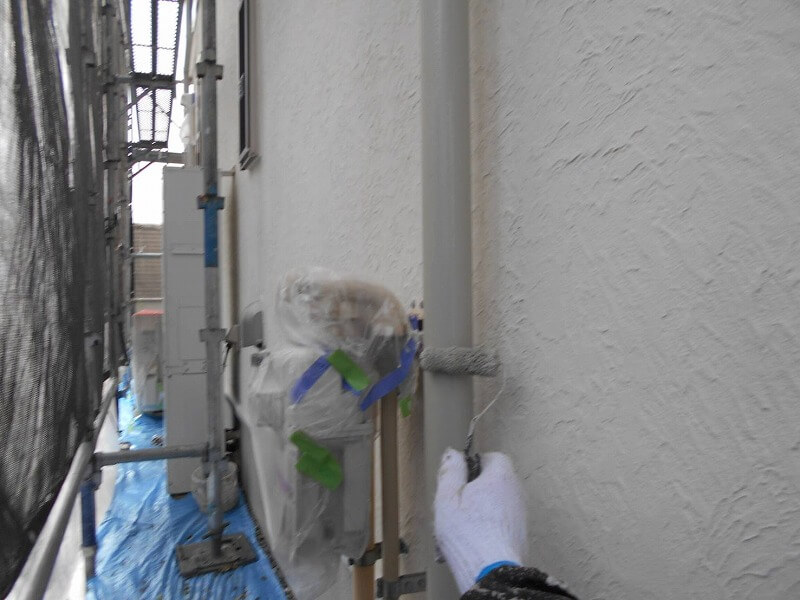 外壁塗装 杉並区Y様邸 縦樋塗装中202511121285_0